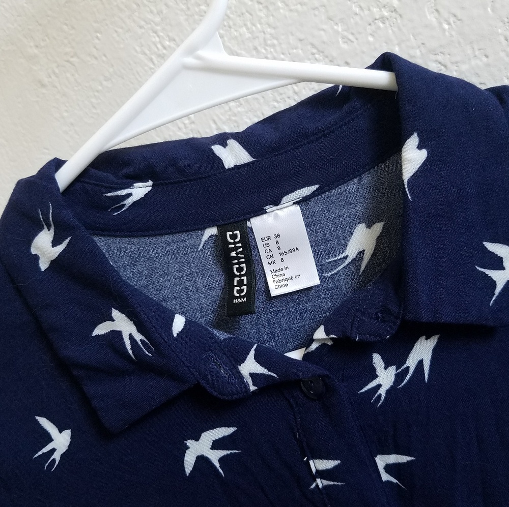Button down top - Picture 3 of 5